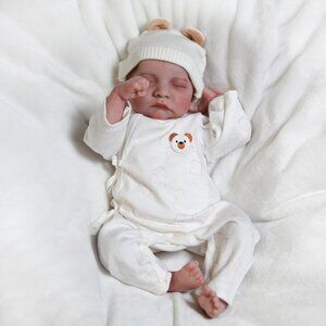 Realistic Newborn Baby Dolls Vinyl Silicone Real Lifelike Reborn Girl Doll Gift